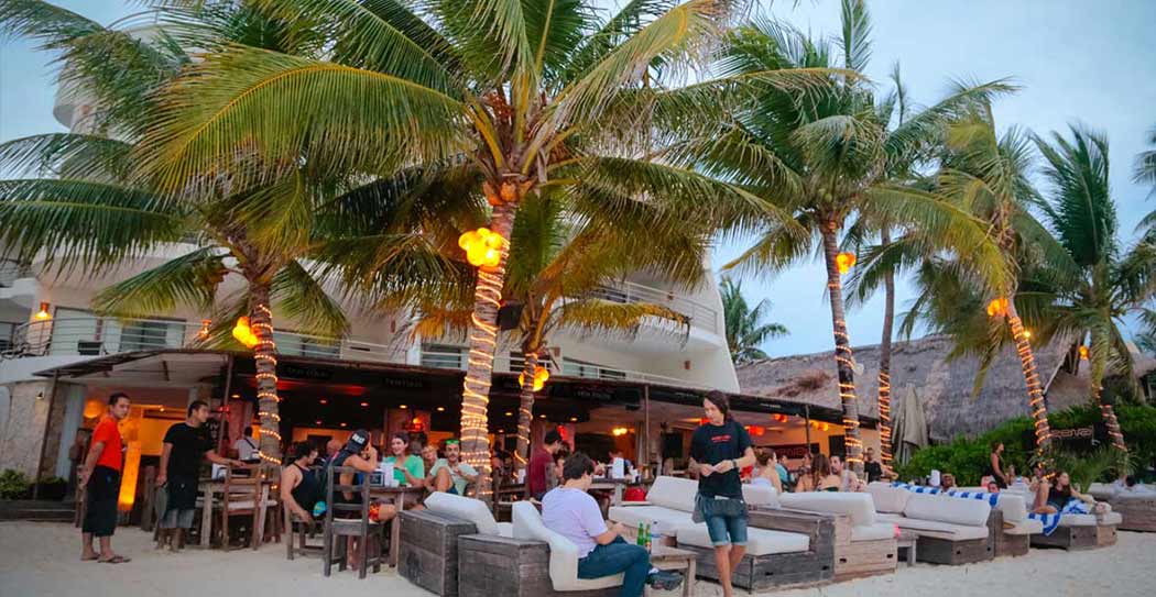 Playa del Carmen Nightlife, Clubs, Sports Bars, Beach Bars & More