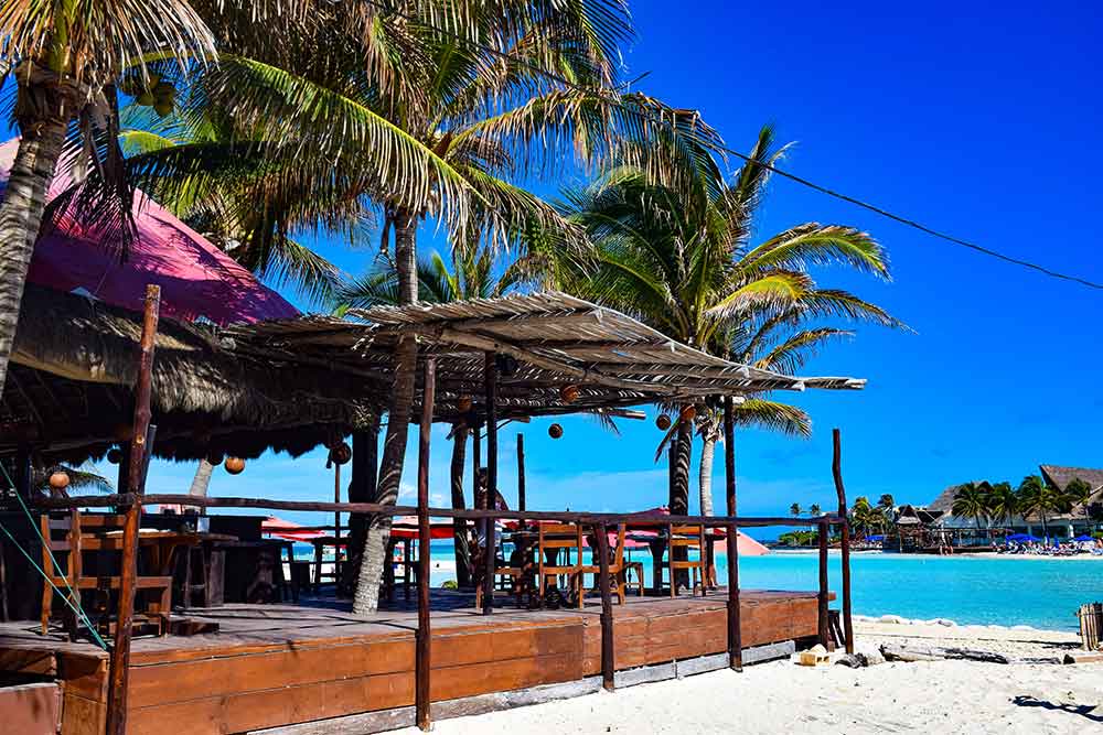 Isla Mujeres beach bar